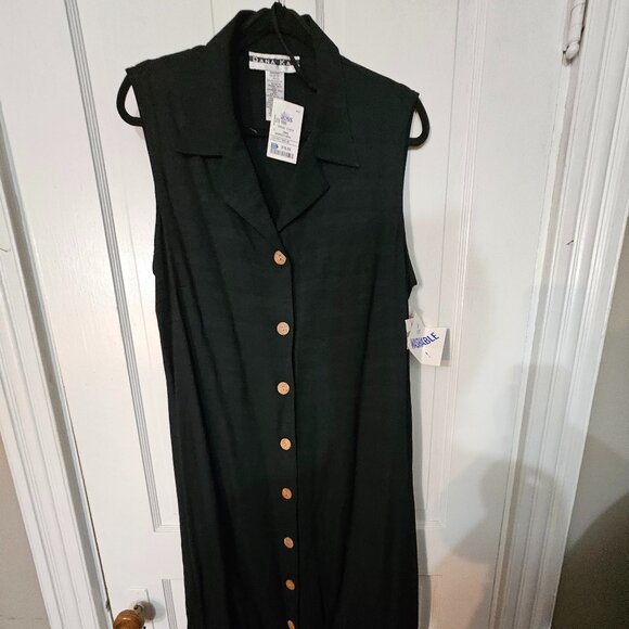 Dana Kay Dresses & Skirts - Dana Kay Black Sleeveless Dress with Collar V-Neck WITH TAGS SZ 18W